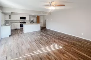 4426 Mint Dr, Garland, TX 75043 - Photo 10