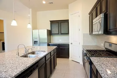 10695 Villanova Drive, Frisco, TX 75035 - Photo 4