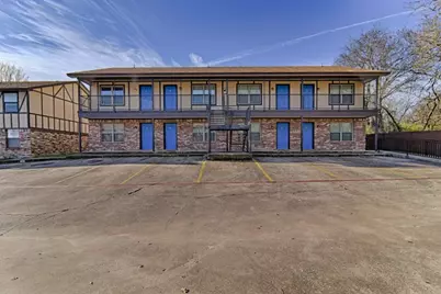 820 Southeast Parkway, Azle, TX 76020 - Photo 2