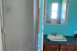 234 Lake View Dr, Cedar Creek, TX 78612 - Photo 34