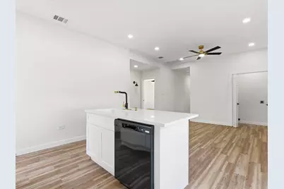 1719 May Street, Fort Worth, TX 76110 - Photo 8