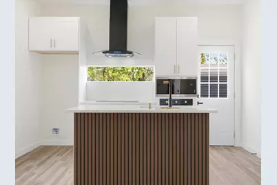 1719 May Street, Fort Worth, TX 76110 - Photo 4