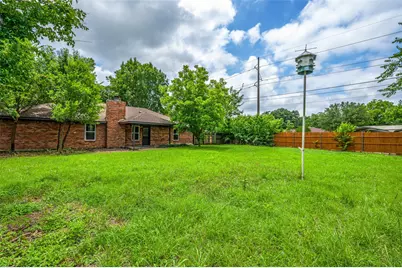 402 Country Meadow Drive, Mansfield, TX 76063 - Photo 22