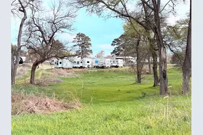 1005 E Yeagua Street, Groesbeck, TX 76642 - Photo 14