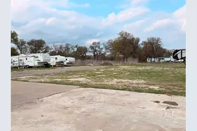 1005 E Yeagua Street, Groesbeck, TX 76642 - Photo 4