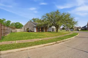 8406 Spinnaker Cove, Rowlett, TX 75089 - Photo 2