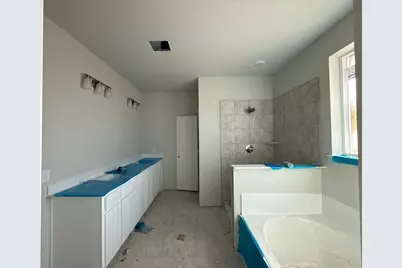 1329 Frio Drive, Springtown, TX 76082 - Photo 6