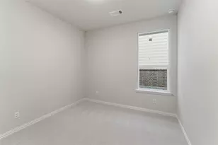 1329 Frio Dr, Springtown, TX 76082 - Photo 14
