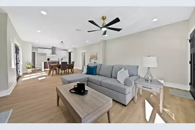 2803 Wilkinson Avenue, Fort Worth, TX 76103 - Photo 12