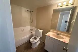 1813 Legend Dr, Garland, TX 75040 - Photo 8