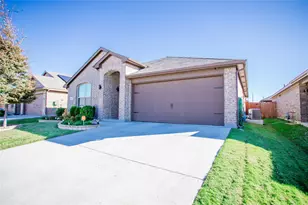 6928 Helm Ln, Fort Worth, TX 76179 - Photo 2