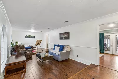 1709 Timbers Drive, Irving, TX 75061 - Photo 10