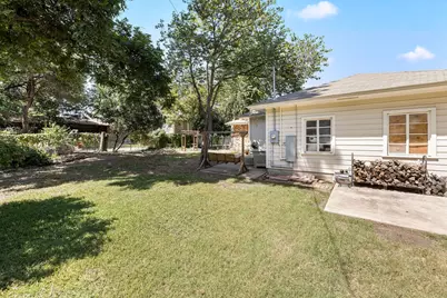 2801 5th Avenue, Fort Worth, TX 76110 - Photo 32