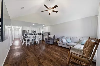 300 W Main Street, Itasca, TX 76055 - Photo 2