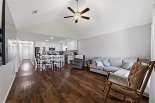 300 W Main St, Itasca, TX 76055 - Photo 2
