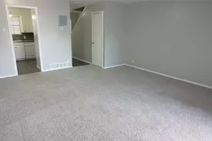 101 Westcourt Dr, Cleburne, TX 76033 - Photo 4