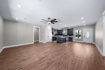 808 Jefferson Street E, Sulphur Springs, TX 75482 - Photo 10