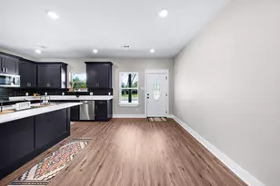 808 Jefferson St E, Sulphur Springs, TX 75482 - Photo 8