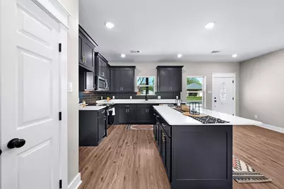 808 Jefferson Street E, Sulphur Springs, TX 75482 - Photo 4