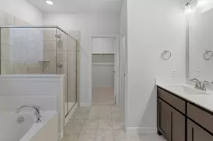 1333 Frio Dr, Springtown, TX 76082 - Photo 14