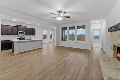 1333 Frio Drive, Springtown, TX 76082 - Photo 8