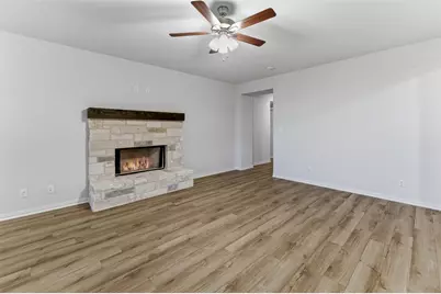 1333 Frio Drive, Springtown, TX 76082 - Photo 12