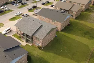 1912 Bernice St, Haltom City, TX 76117 - Photo 12