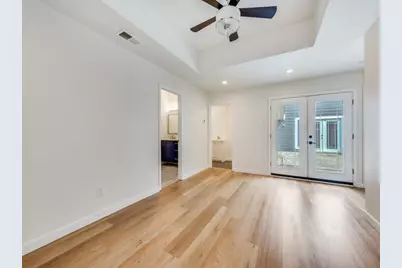 1129 Yorkshire Drive, Carrollton, TX 75007 - Photo 16