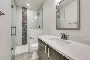 1129 Yorkshire Dr, Carrollton, TX 75007 - Photo 24