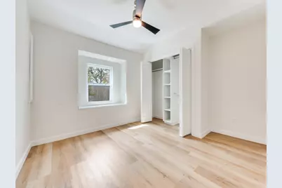 1129 Yorkshire Drive, Carrollton, TX 75007 - Photo 20