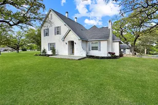 1205 Forest Ridge Dr, Bedford, TX 76022 - Photo 4