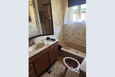 512 Kimbrough Street, White Settlement, TX 76108 - Photo 16