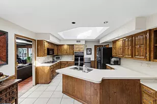 6517 Briarmeade Dr, Dallas, TX 75254 - Photo 12