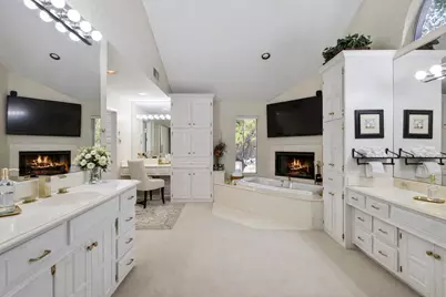 6517 Briarmeade Drive, Dallas, TX 75254 - Photo 10