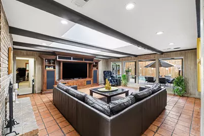 6517 Briarmeade Drive, Dallas, TX 75254 - Photo 8