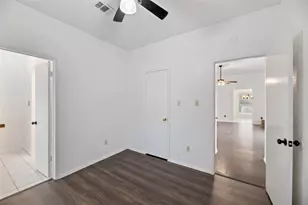 5205 Wood Creek Ln, Garland, TX 75044 - Photo 22