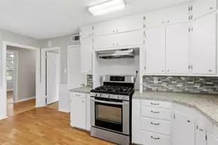 1106 Central Ave, Bowie, TX 76230 - Photo 12