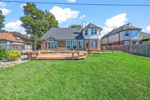 5110 Heatherdale Dr, Grapevine, TX 76051 - Photo 2