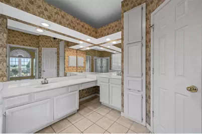 5110 Heatherdale Drive, Grapevine, TX 76051 - Photo 18