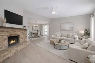 413 Sandy Knoll Dr, Coppell, TX 75019 - Photo 4
