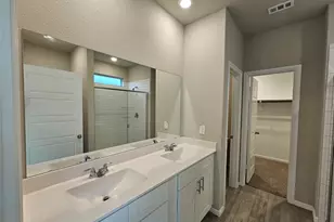 6737 Windfall Dr, Fort Worth, TX 76135 - Photo 22