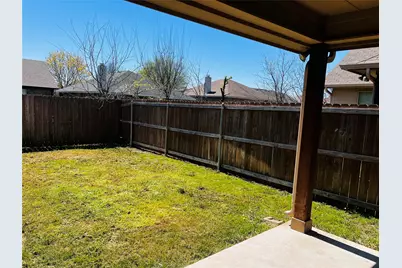 121 Frank Street, Greenville, TX 75402 - Photo 4