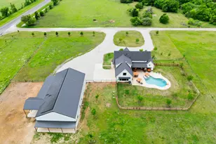 2014 W Elm Mott Dr, Waco, TX 76705 - Photo 6