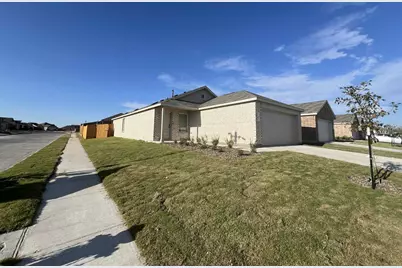 1201 Falcon Heights Drive, Forney, TX 75126 - Photo 2