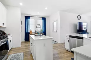 1333 Almond Rd, Azle, TX 76020 - Photo 10