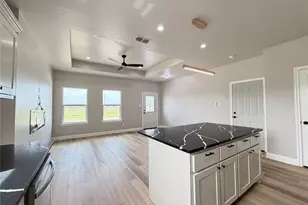 2609 Carver St, Greenville, TX 75401 - Photo 10