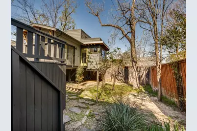 6931 Lindsley Avenue, Dallas, TX 75223 - Photo 24