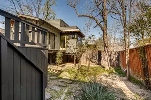 6931 Lindsley Ave, Dallas, TX 75223 - Photo 24