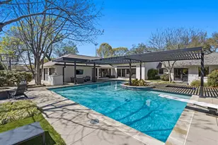 4418 Crooked Ln, Dallas, TX 75229 - Photo 2