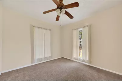 800 S Jefferson Street, Pilot Point, TX 76258 - Photo 14